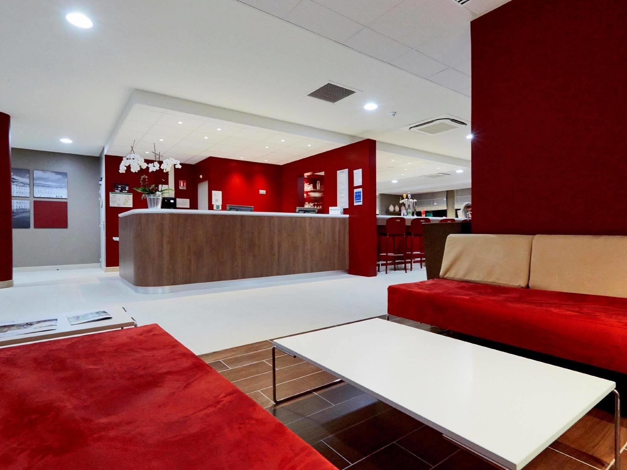 Campanile Bordeaux Ouest - Merignac Aeroport Exteriör bild