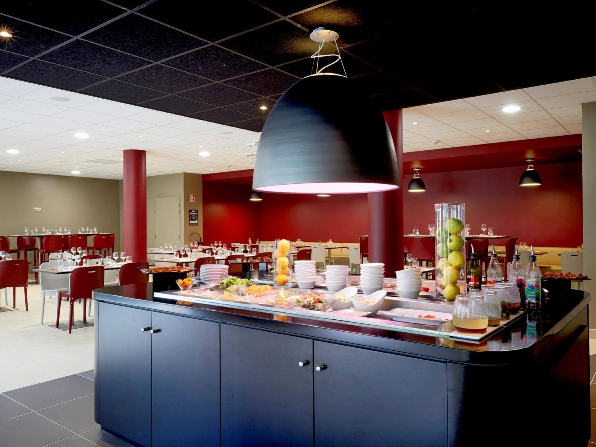 Campanile Bordeaux Ouest - Merignac Aeroport Exteriör bild
